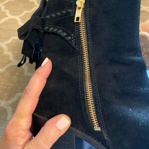 UGG size 10 black suede booties